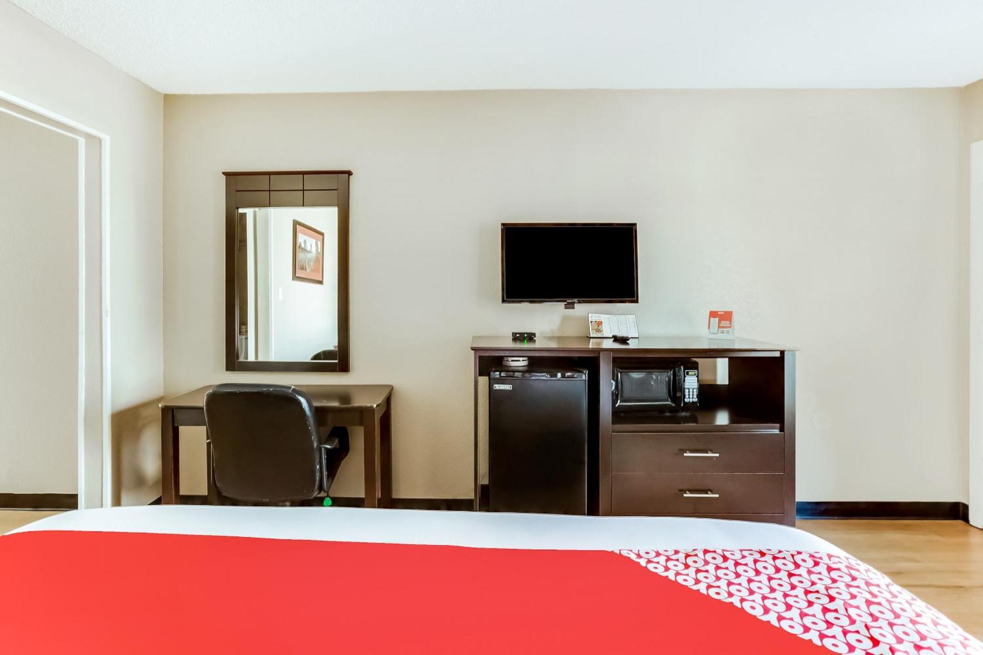 Oyo Hotel Tyler Northwest Mineola Hwy מראה חיצוני תמונה